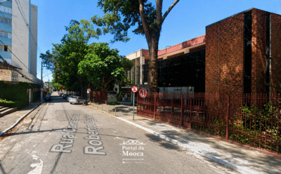 RUA COMENDADOR ROBERTO UGOLINI